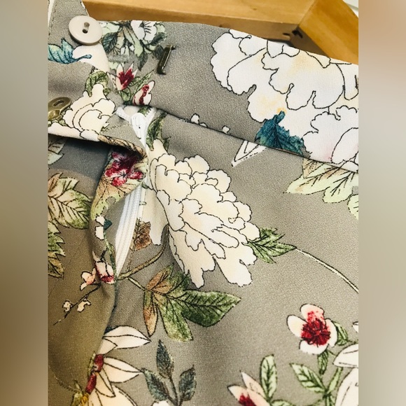 ZARA Basic collection Floral printed pants - Picture 4 of 8